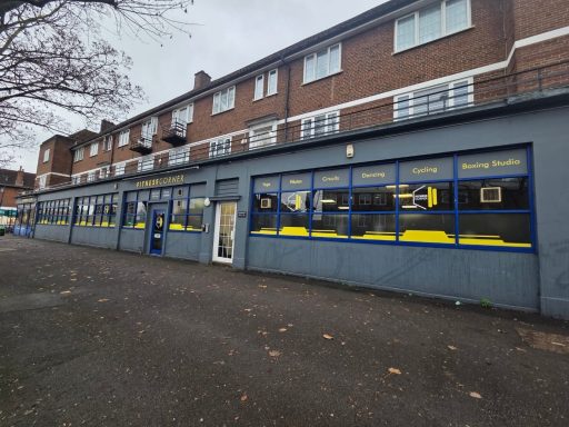 Large-gym-windows-cleaned